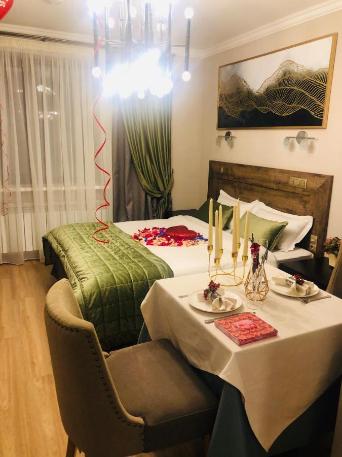 Grace Point Hotel Astana Bagian luar foto