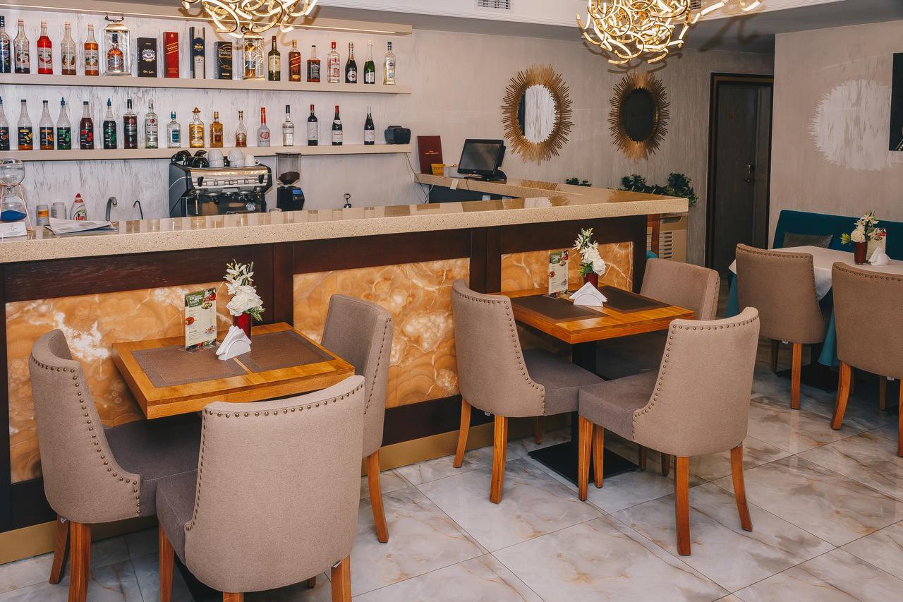 Grace Point Hotel Astana Bagian luar foto