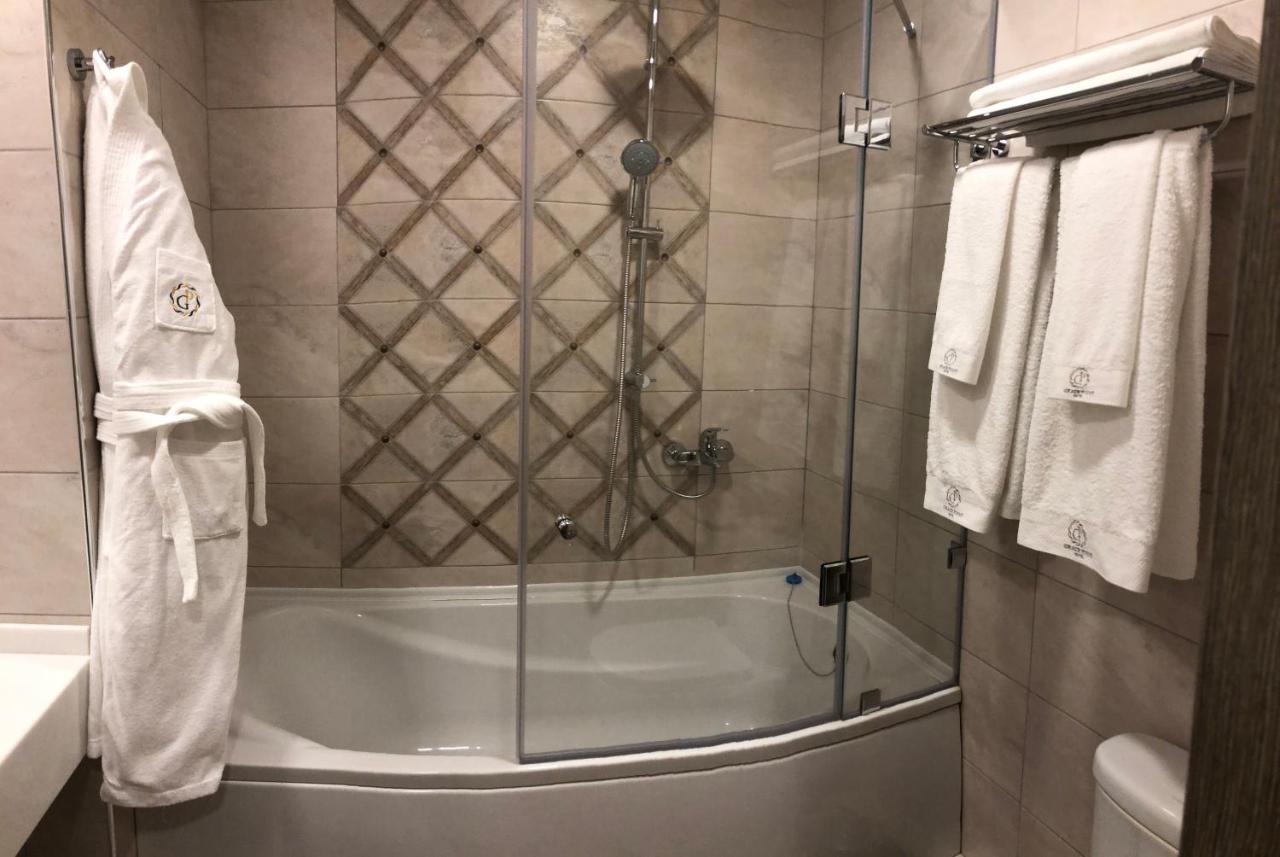 Grace Point Hotel Astana Ruang foto